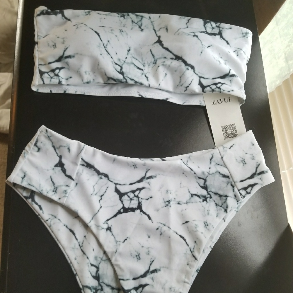 High waisted marble swimsuit